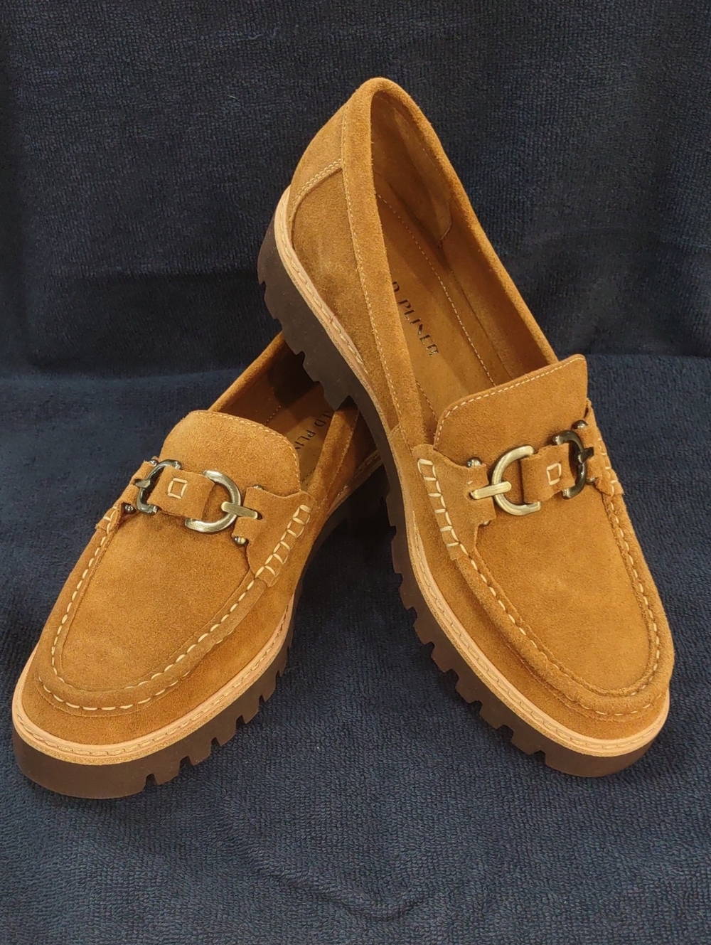 Women's Donald J Pliner Suede Helios Lug Sole Loafers Size 11M NWOB